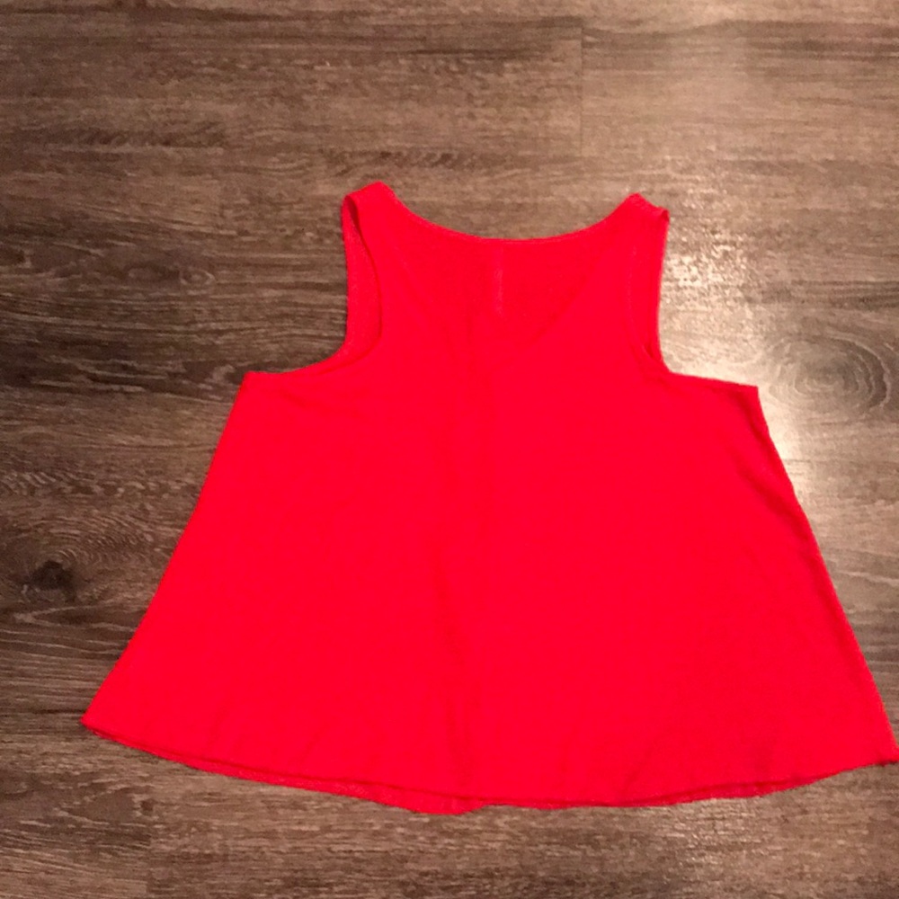 Center Ruffle Tank - Picture 3 of 3